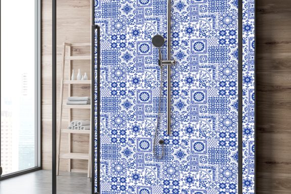 Panneau de douche Byzance bleu et blanc Deluart